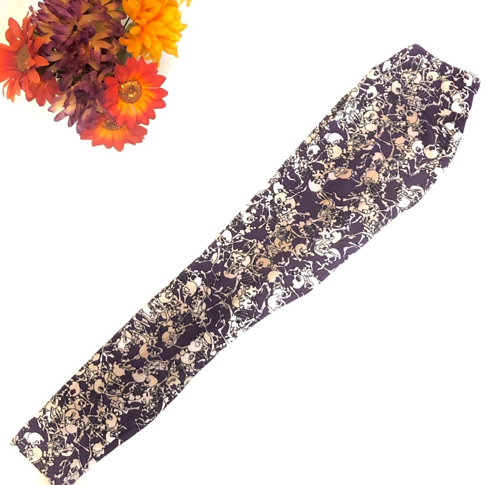 Make An Offer Lularoe Halloween Skeleton Leggings